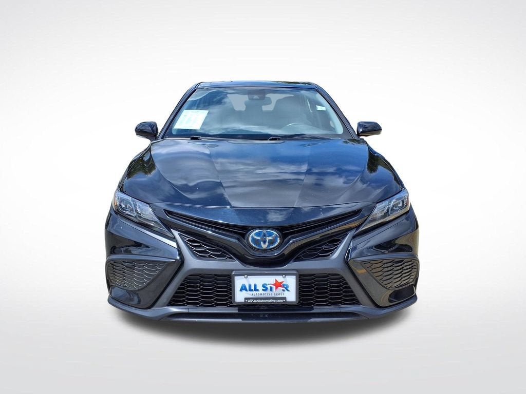 2024 Toyota Camry Hybrid SE